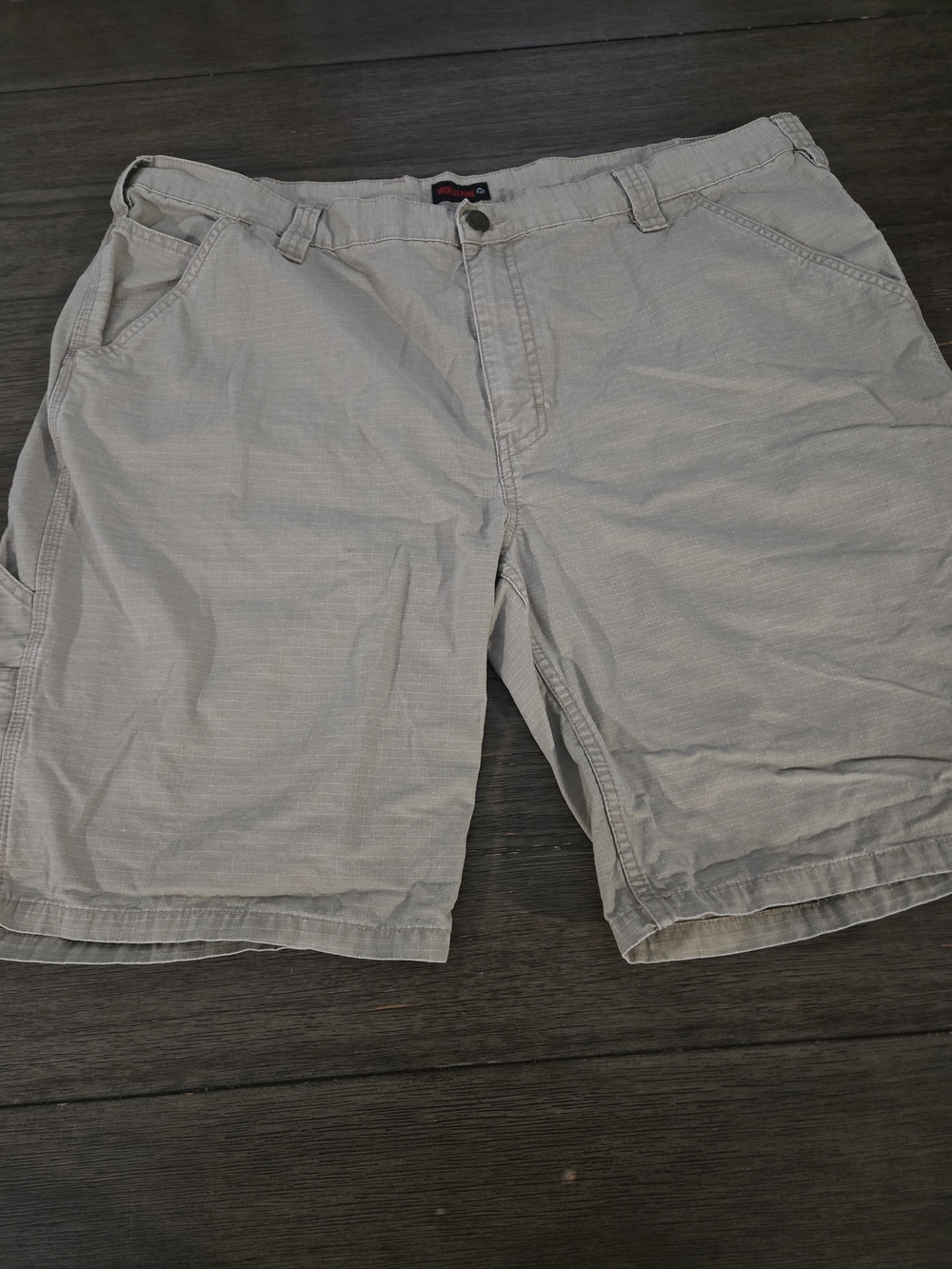 Wolverine Mens Ripstop Cargo Work Shorts Size 42 Khaki Beige Utility Carpenter